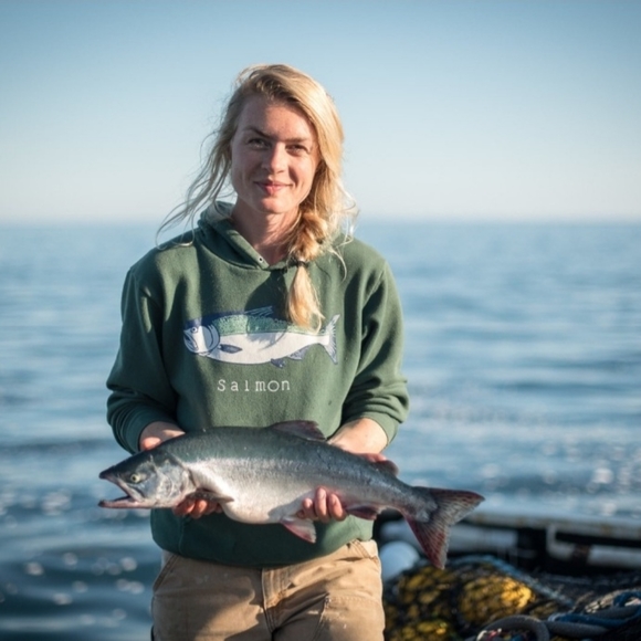 ♡Looking for Salmon Sisters sweatshirt green♡ - Picture 3 of 3